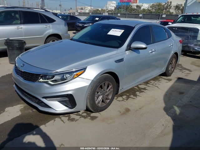 KIA Optima Lx 2020 5XXGT4L35LG407415 Image 2