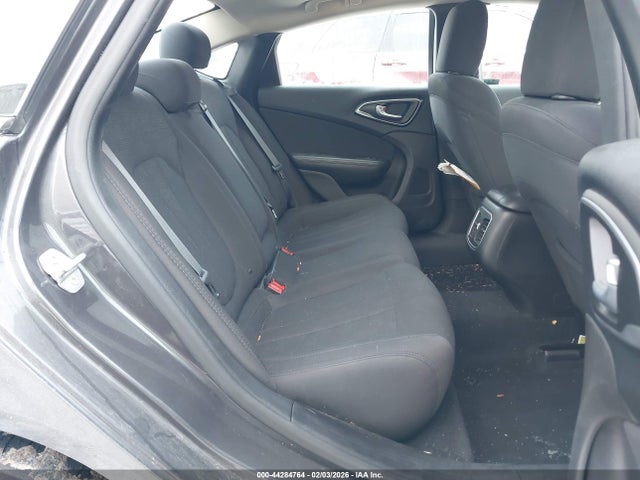 Aukcja sprzedaży 2016 Chrysler 200 Limited, vin: 1C3CCCAB2GN141899, numer aukcji: 44284764
