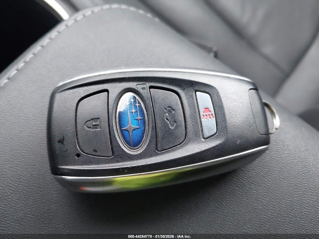 4S4BTAMC5M3127613 Subaru Outback Limited