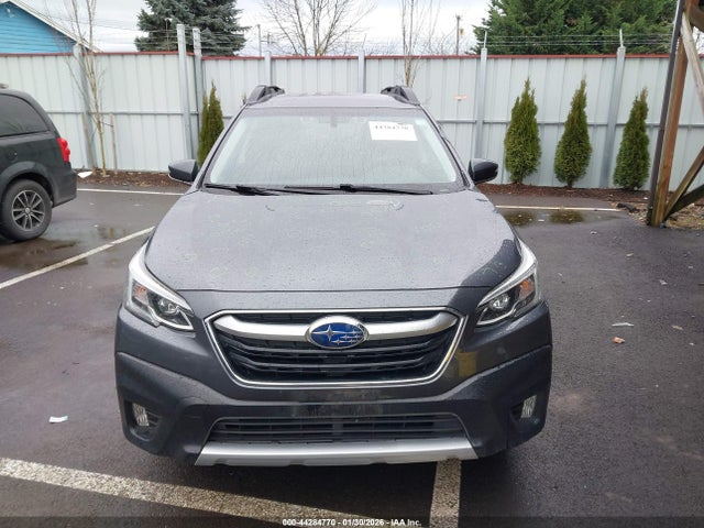 4S4BTAMC5M3127613 Subaru Outback Limited