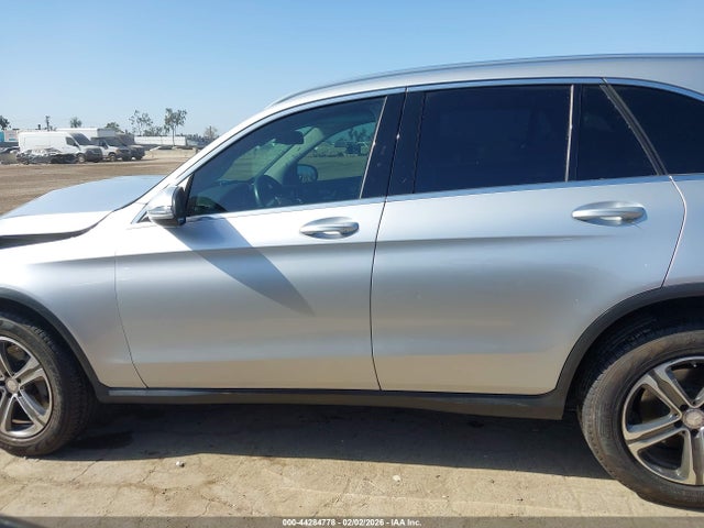WDC0G4JB9GF058970 Mercedes-Benz GLC 300