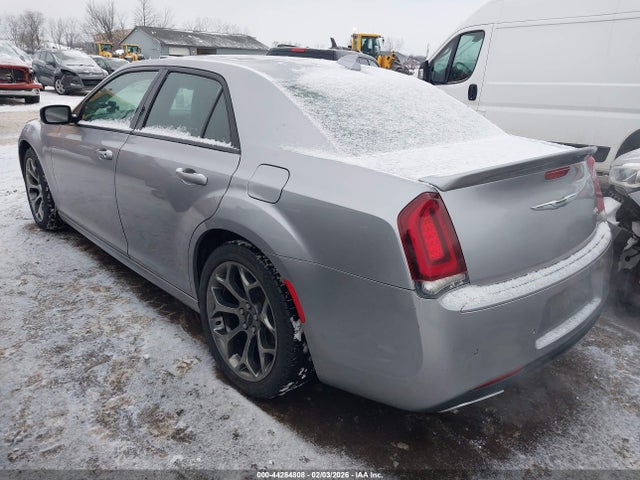 Aukcja sprzedaży 2018 Chrysler 300 300s, vin: 2C3CCABG9JH227600, numer aukcji: 44284808