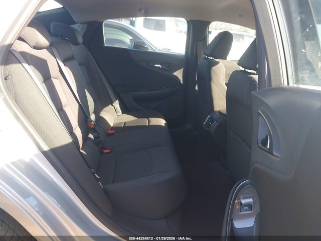 1G1ZD5ST4JF273983 Chevrolet MALIBU LT