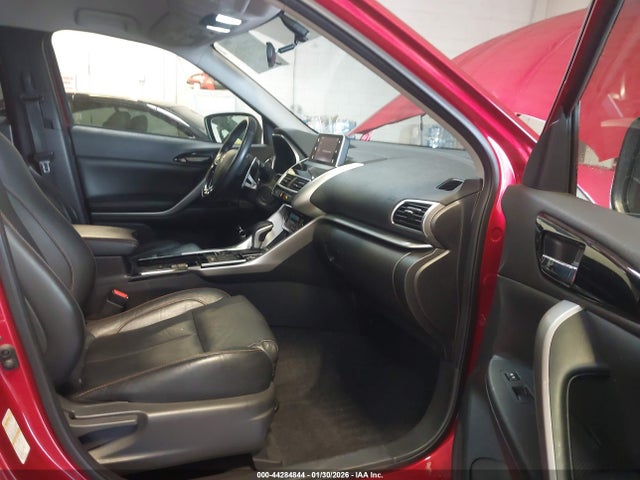 2018 MITSUBISHI ECLIPSE CROSS JA4AT5AA9JZ048751 Photo 4