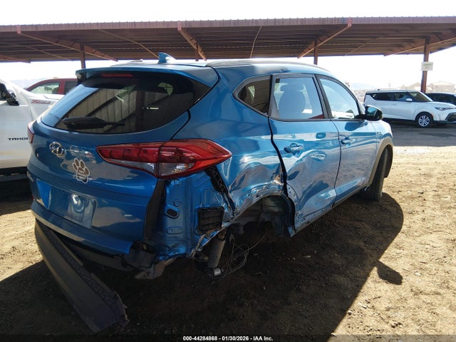 KM8J33A4XJU692451 Hyundai TUCSON SEL
