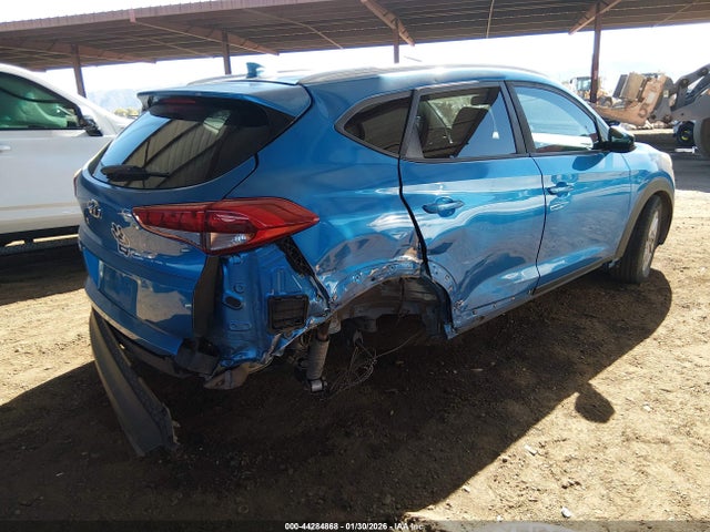 KM8J33A4XJU692451 Hyundai TUCSON SEL