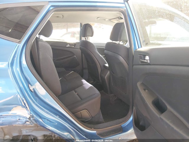 KM8J33A4XJU692451 Hyundai TUCSON SEL