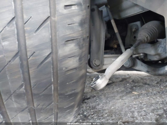5YJ3E1EB3KF385766 Tesla Model 3 Long Range/performance