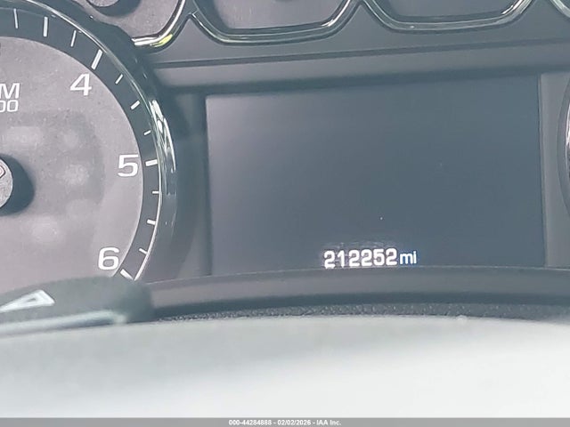 Продаж на аукціоні авто 2015 Chevrolet Suburban 1500 Ltz, vin: 1GNSKKKCXFR289826, номер лоту: 44284888