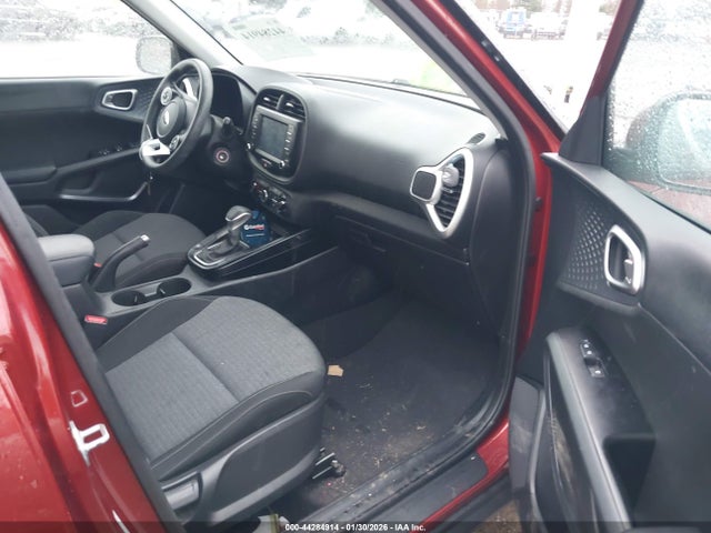 KNDJ23AU7L7105258 KIA SOUL S