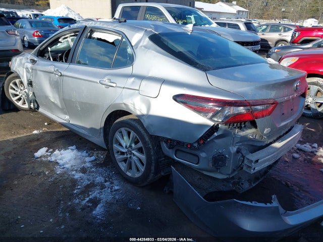 Toyota CAMRY LE 2023 4T1C11BK5PU082739 Image 3
