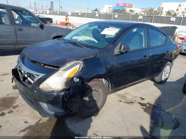 2015 NISSAN VERSA 3N1CN7AP1FL895449 Photo 1