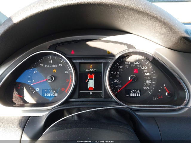 2014 AUDI Q7 WA1LGAFE2ED020410 Photo 6