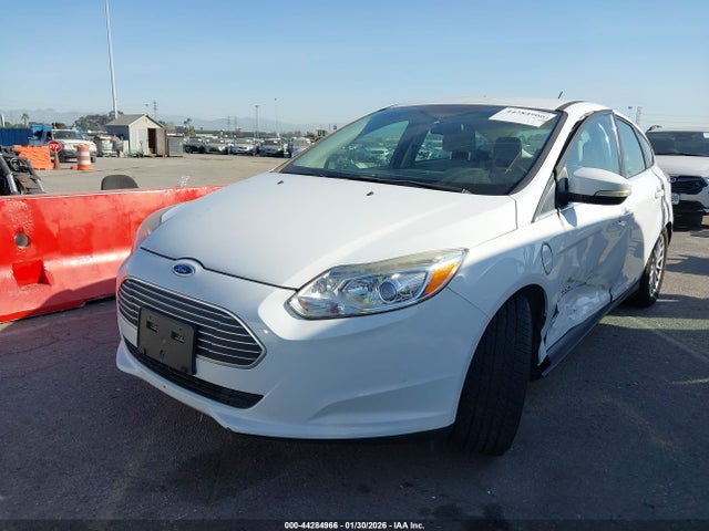 2016 FORD FOCUS ELECTRIC 1FADP3R4XGL380788 Photo 1