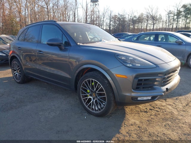 2021 PORSCHE CAYENNE E-HYBRID WP1AE2AYXMDA24857 Photo 0