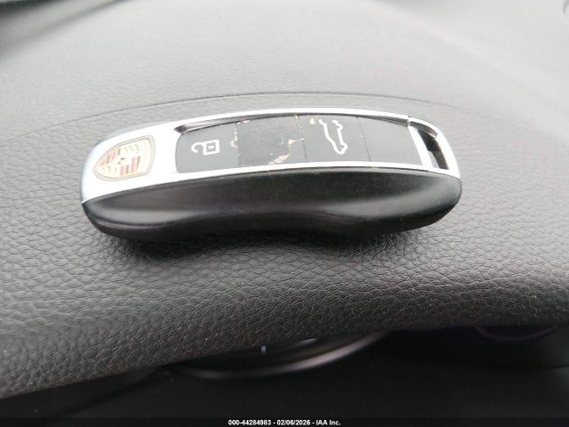 2021 PORSCHE CAYENNE E-HYBRID WP1AE2AYXMDA24857 Photo 10