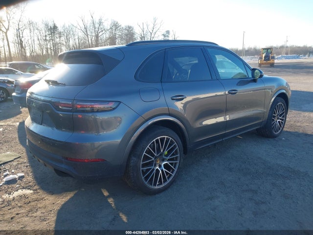 2021 PORSCHE CAYENNE E-HYBRID WP1AE2AYXMDA24857 Photo 3