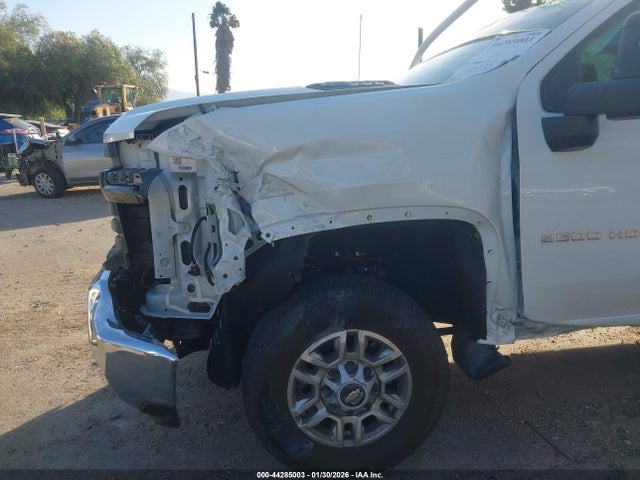 Chevrolet SILVERADO 2500HD 2026 1GB5ALE76TF124256 Image 6