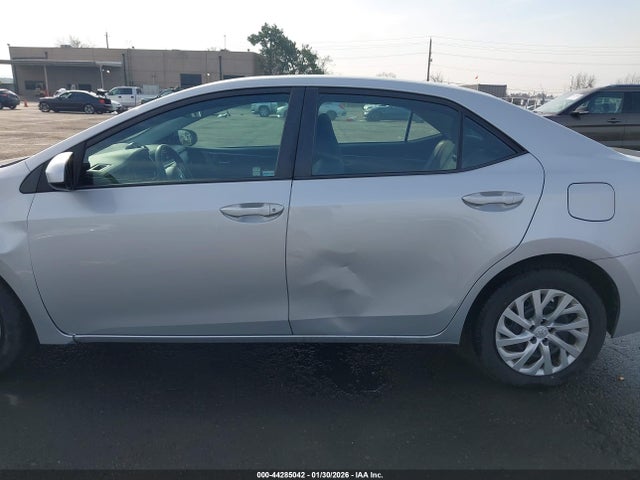 2T1BURHE0JC084586 Toyota COROLLA LE