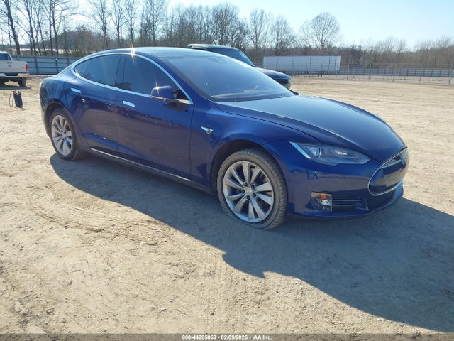 2016 TESLA MODEL S 5YJSA1E23GF128461 Photo 0