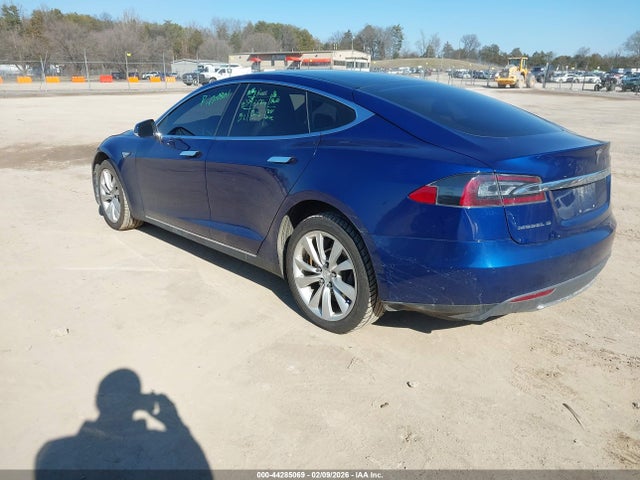 2016 TESLA MODEL S 5YJSA1E23GF128461 Photo 2