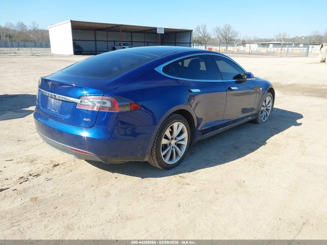 2016 TESLA MODEL S 5YJSA1E23GF128461 Photo 3