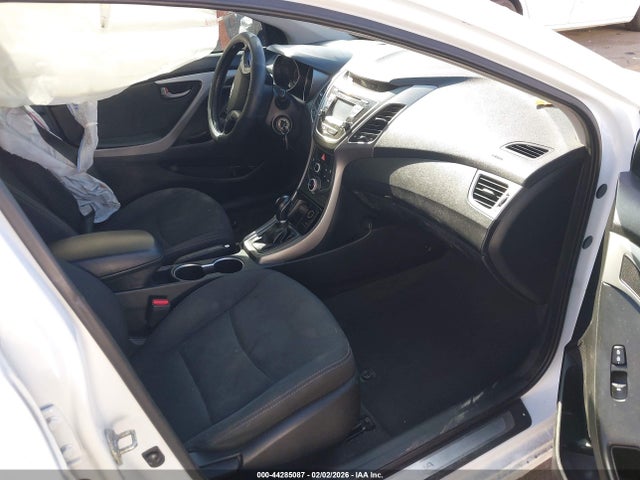 Hyundai ELANTRA SE 2015 5NPDH4AEXFH549180 Image 5
