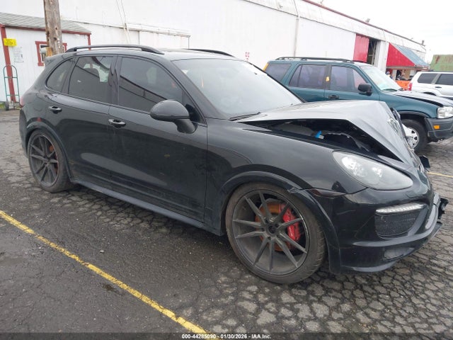 2013 PORSCHE CAYENNE WP1AD2A27DLA72322