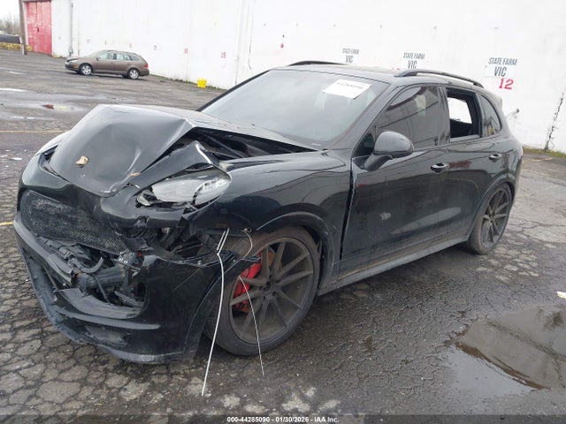 2013 PORSCHE CAYENNE WP1AD2A27DLA72322 Photo 1