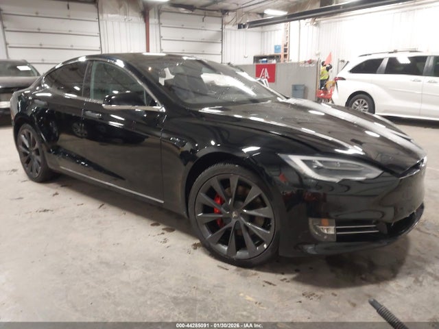 2019 TESLA MODEL S 5YJSA1E45KF331927 Photo 0