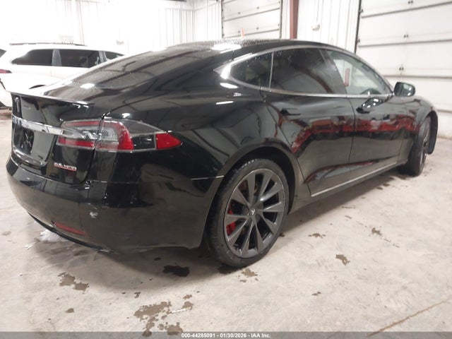 2019 TESLA MODEL S 5YJSA1E45KF331927 Photo 3