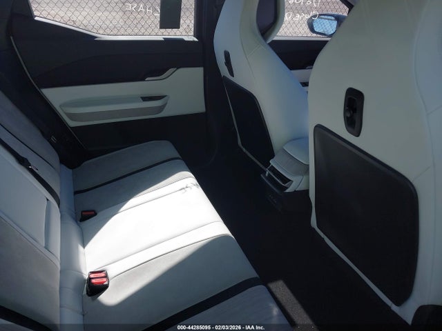 Fisker Ocean Extreme 2023 VCF1EBU24PG009217 Image 8