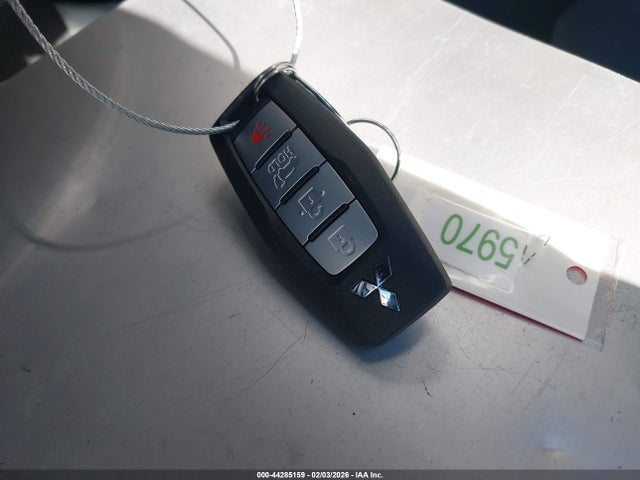 2025 MITSUBISHI OUTLANDER JA4J3VA80SZ012705 Photo 10