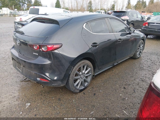 Mazda Mazda3 Select 2021 JM1BPAKL1M1338430 Image 4