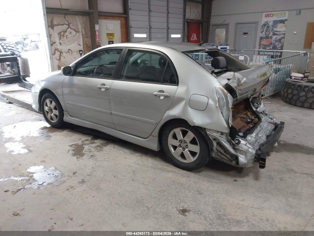 2007 TOYOTA COROLLA 2T1BR32E17C806678 Photo 2