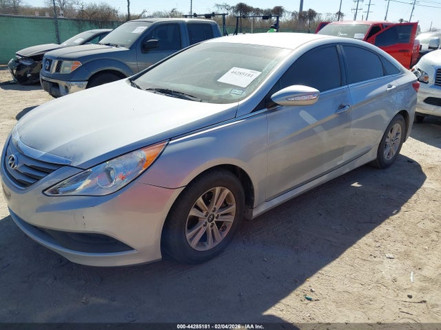 5NPEB4AC8EH929749 Hyundai SONATA GLS
