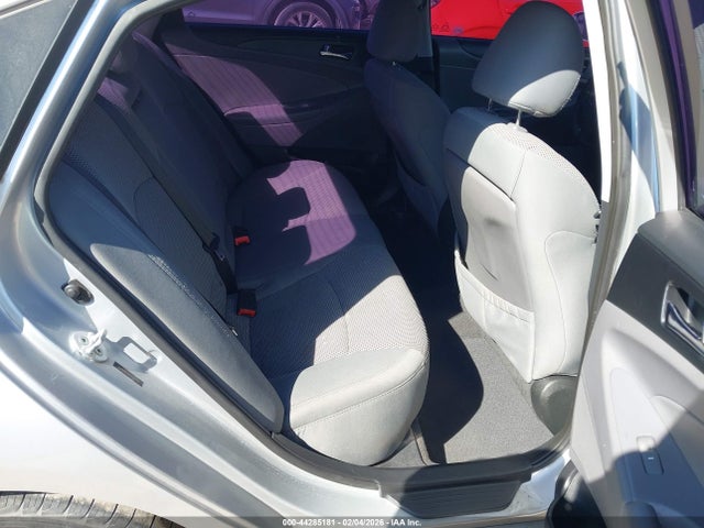 5NPEB4AC8EH929749 Hyundai SONATA GLS