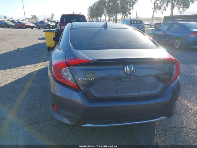Honda CIVIC EX 2019 19XFC1F39KE217291 Image 16