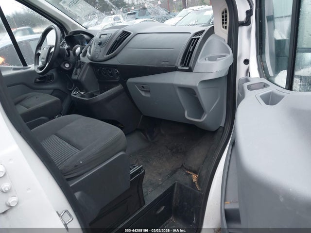 1FTYR1ZM3JKA58503 Ford Transit-250