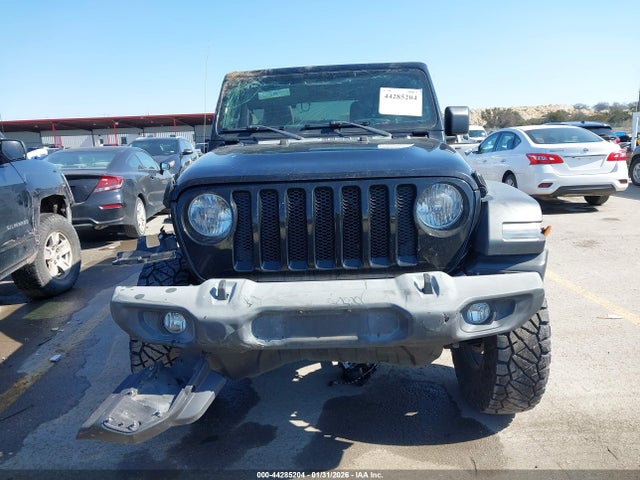 1C4HJXDG0KW529657 Jeep Wrangler Unlimited Sport S 4x4
