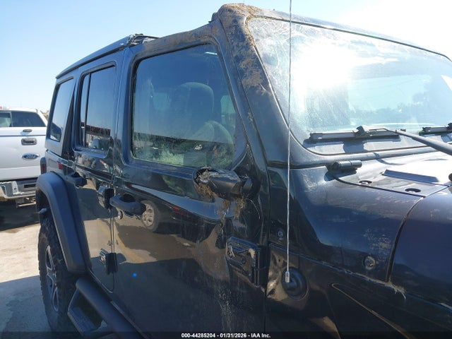 1C4HJXDG0KW529657 Jeep Wrangler Unlimited Sport S 4x4