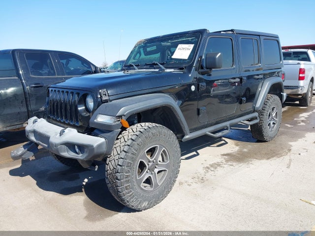 1C4HJXDG0KW529657 Jeep Wrangler Unlimited Sport S 4x4