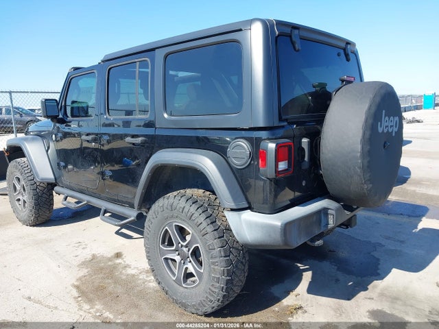 1C4HJXDG0KW529657 Jeep Wrangler Unlimited Sport S 4x4