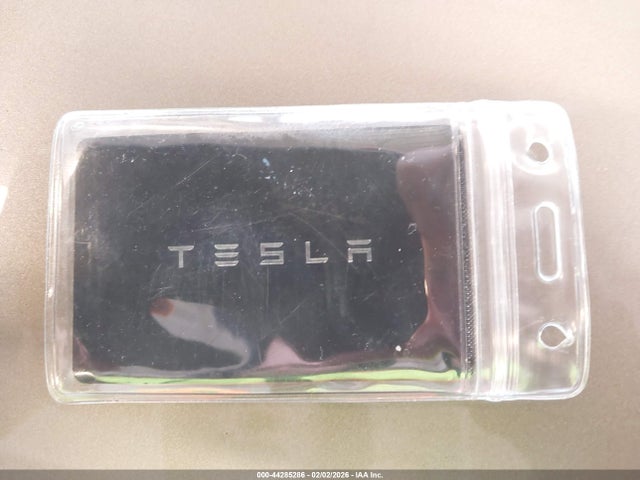 2022 TESLA MODEL Y 7SAYGDEE6NA022703 Photo 10