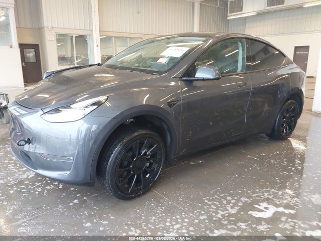 2022 TESLA MODEL Y 7SAYGDEE6NA022703 Photo 1