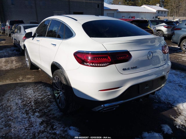 W1N0J8EB8NG066762 Mercedes-Benz Glc 300 4matic Coupe