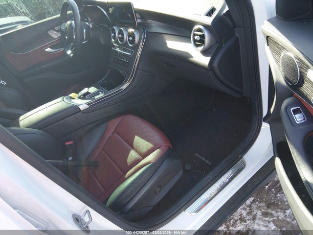 W1N0J8EB8NG066762 Mercedes-Benz Glc 300 4matic Coupe