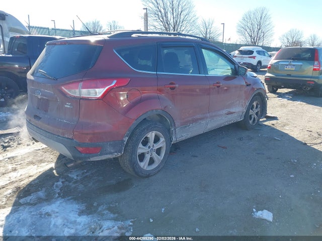 1FMCU9GX7GUB10860 Ford ESCAPE SE
