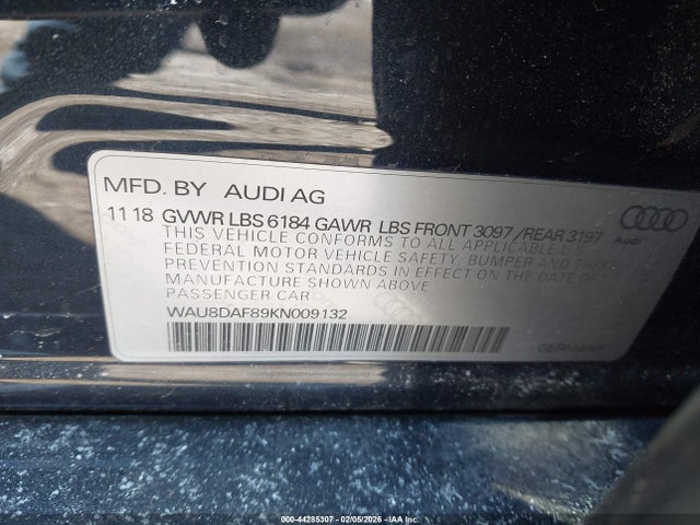 2019 AUDI A8 L WAU8DAF89KN009132 Photo 8