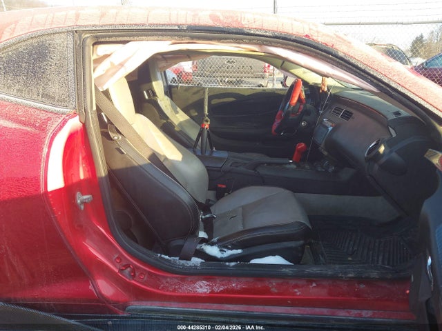 2011 CHEVROLET CAMARO 2G1FK1EJ0B9106736 Photo 4